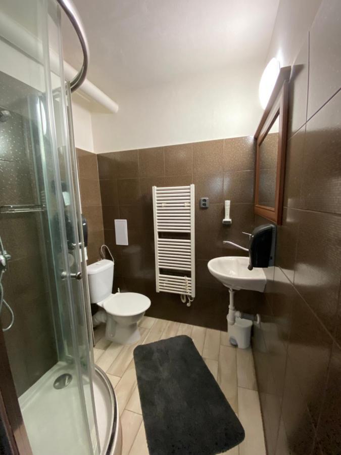 Hotel Houstka Brandýs nad Labem-Stará Boleslav Zewnętrze zdjęcie