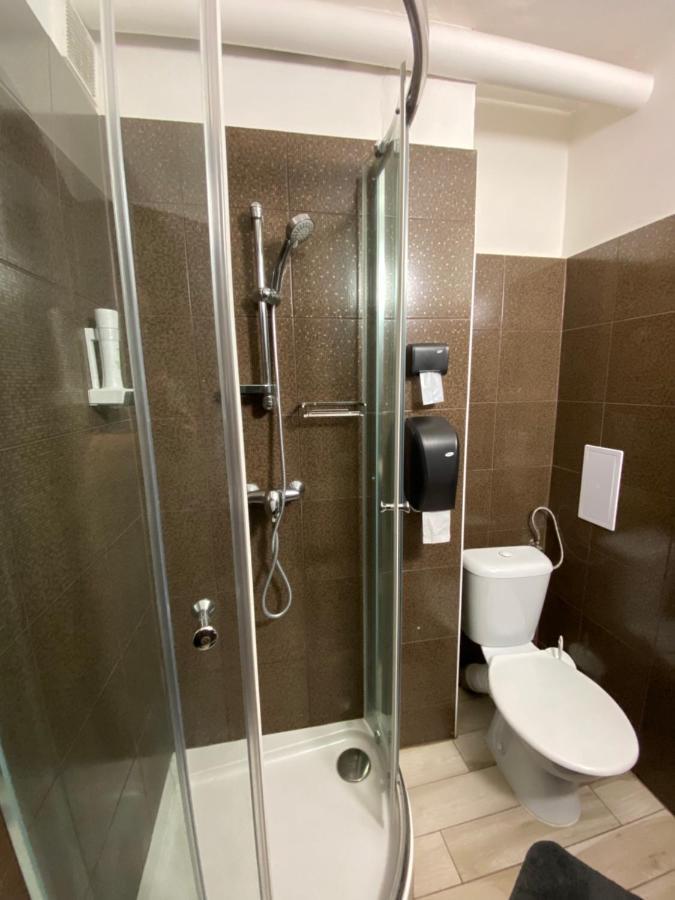 Hotel Houstka Brandýs nad Labem-Stará Boleslav Zewnętrze zdjęcie